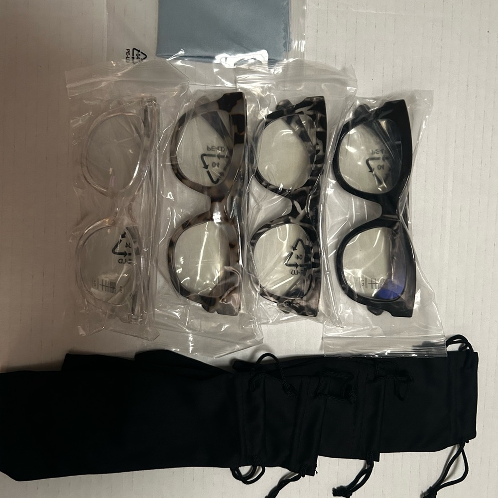 Women’s reading glasses set 1.75